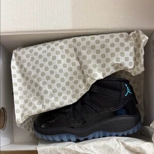 Jordan Retro 11 BABY 5C Black and Gamma Blue Sneakers